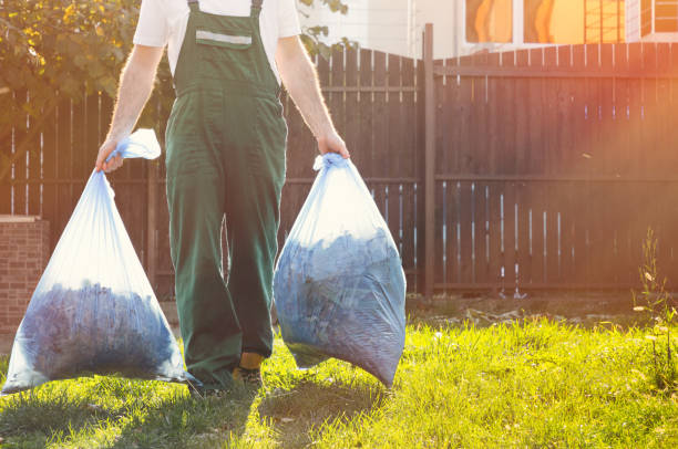 Best Demolition Debris Removal  in Lynnwood, WA
